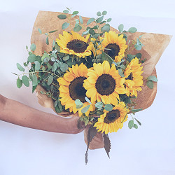 Sunflower Bouquet – GALLERY FLOWERS